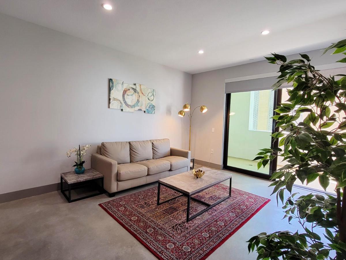 One Lux Stay At The Mansfield Miracle Mile 로스앤젤레스 외부 사진